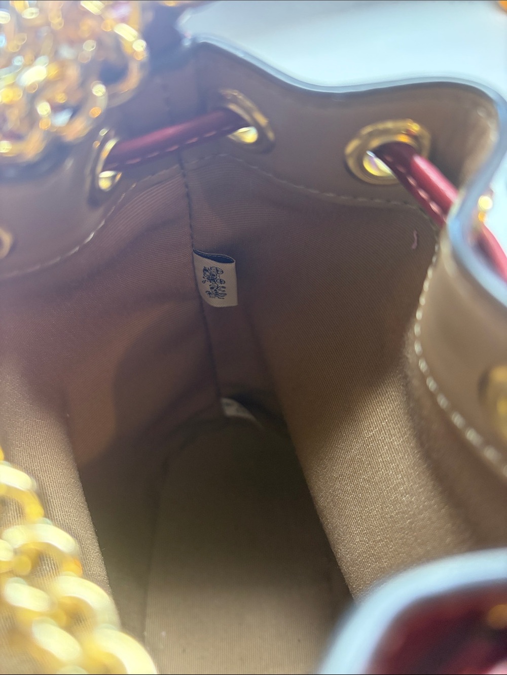 Coach mini signature cherry bucket bag - Picture 7 of 7